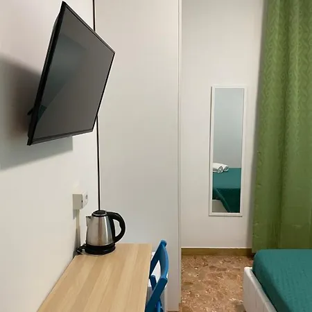 Venice Popular Guest house *